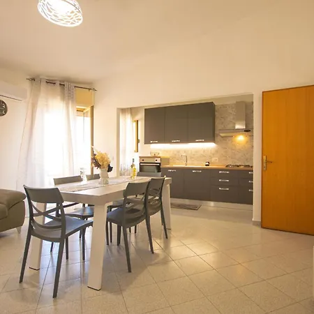 Berchida 1 Apartament La Caletta
